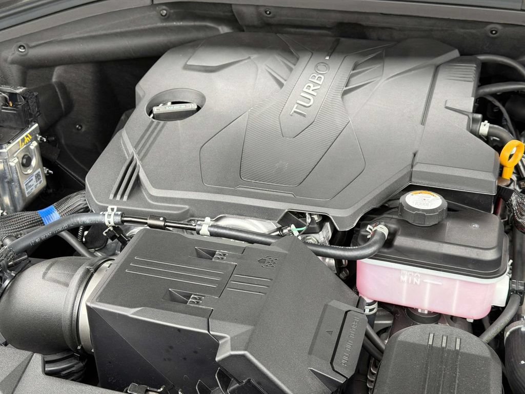 New 2026 Genesis GV70 2.5T Advanced AWD/4WD image 19