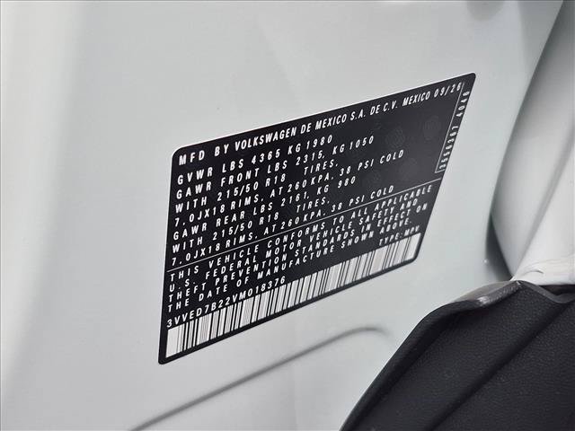 New 2027 Volkswagen Taos SE FWD image 18