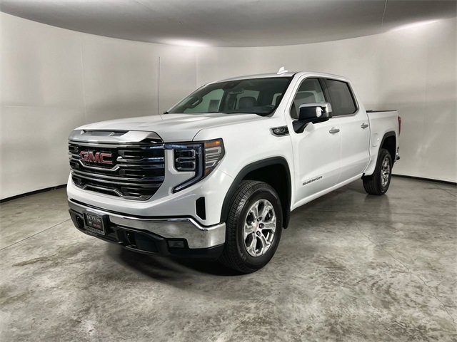 Certified 2025 GMC Sierra 1500 SLT image 4
