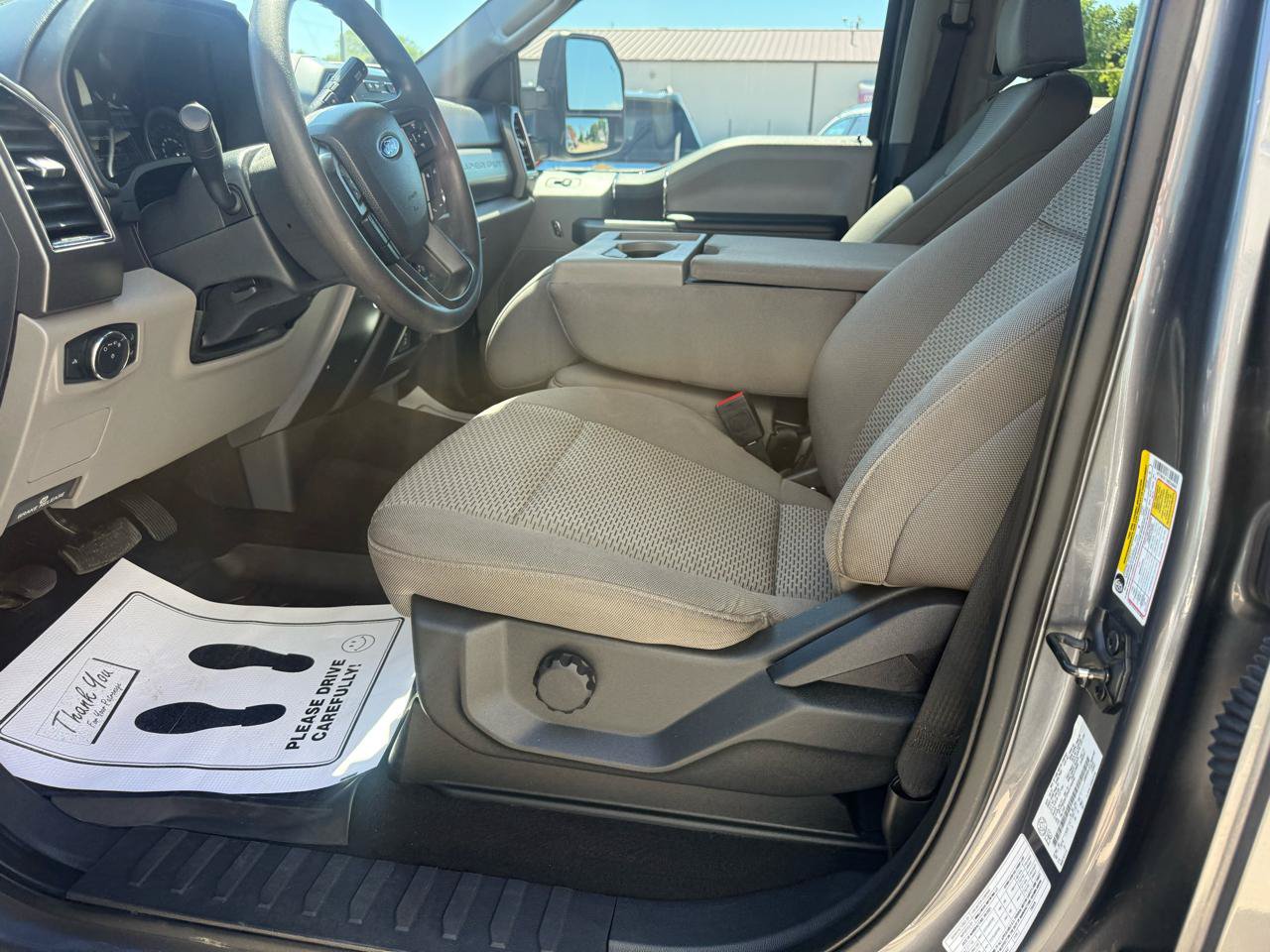 Used 2022 Ford F250 XLT AWD/4WD image 11