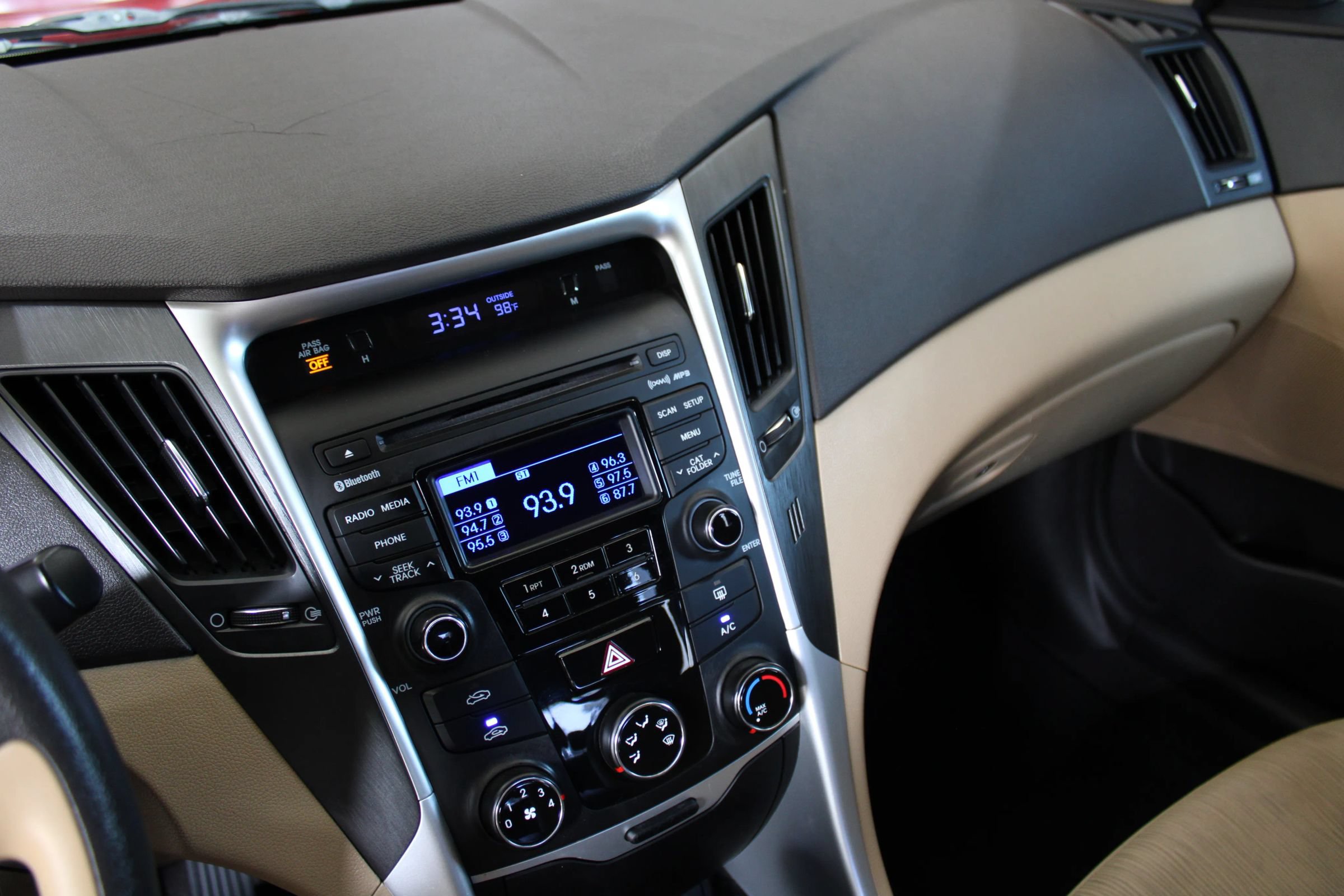 Used 2014 Hyundai Sonata GLS FWD image 12