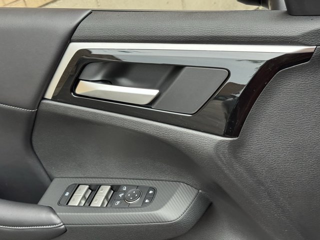 New 2026 Nissan Rogue SL AWD/4WD image 10