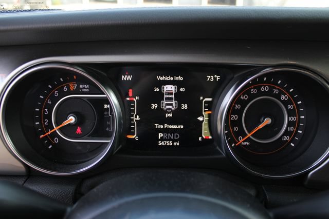 Used 2020 Jeep Wrangler Unlimited Sahara AWD/4WD image 11