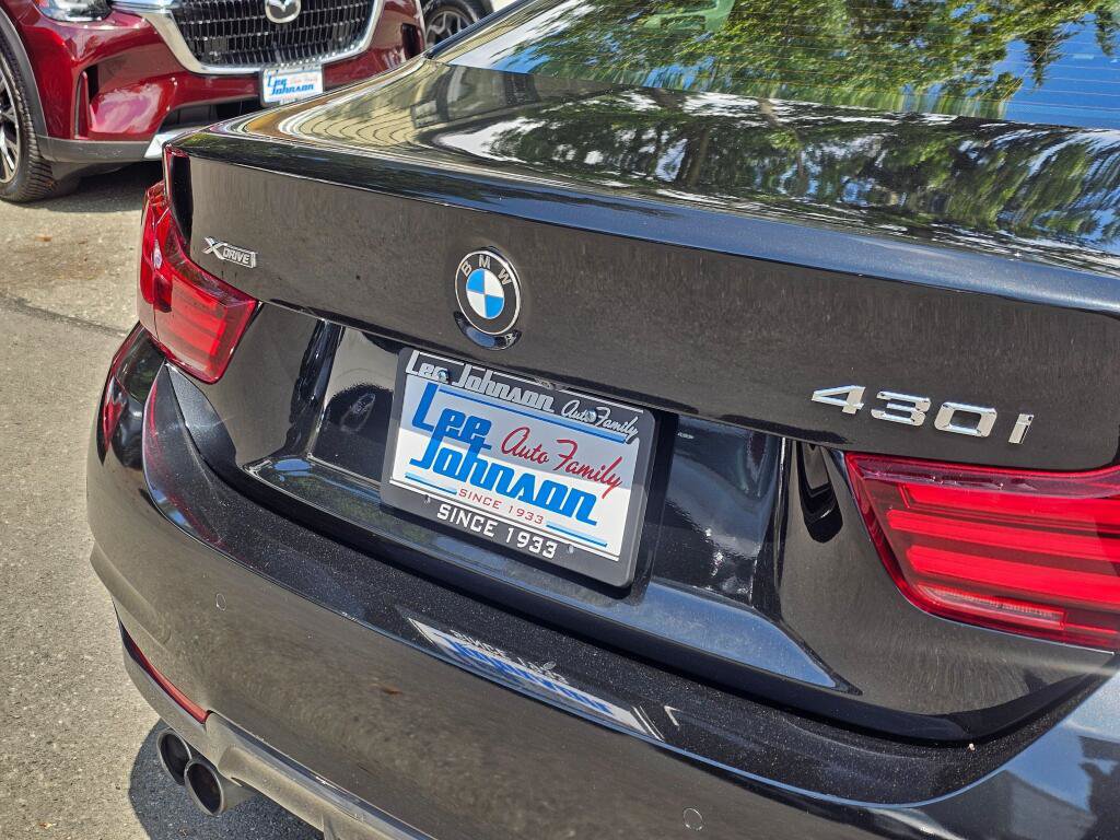 Used 2020 BMW 430i xDrive Coupe w/ M Sport Package AWD/4WD image 14