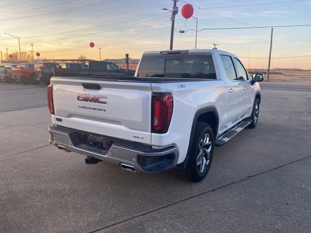 Used 2023 GMC Sierra 1500 SLT w/ SLT Premium Plus Package AWD/4WD image 6