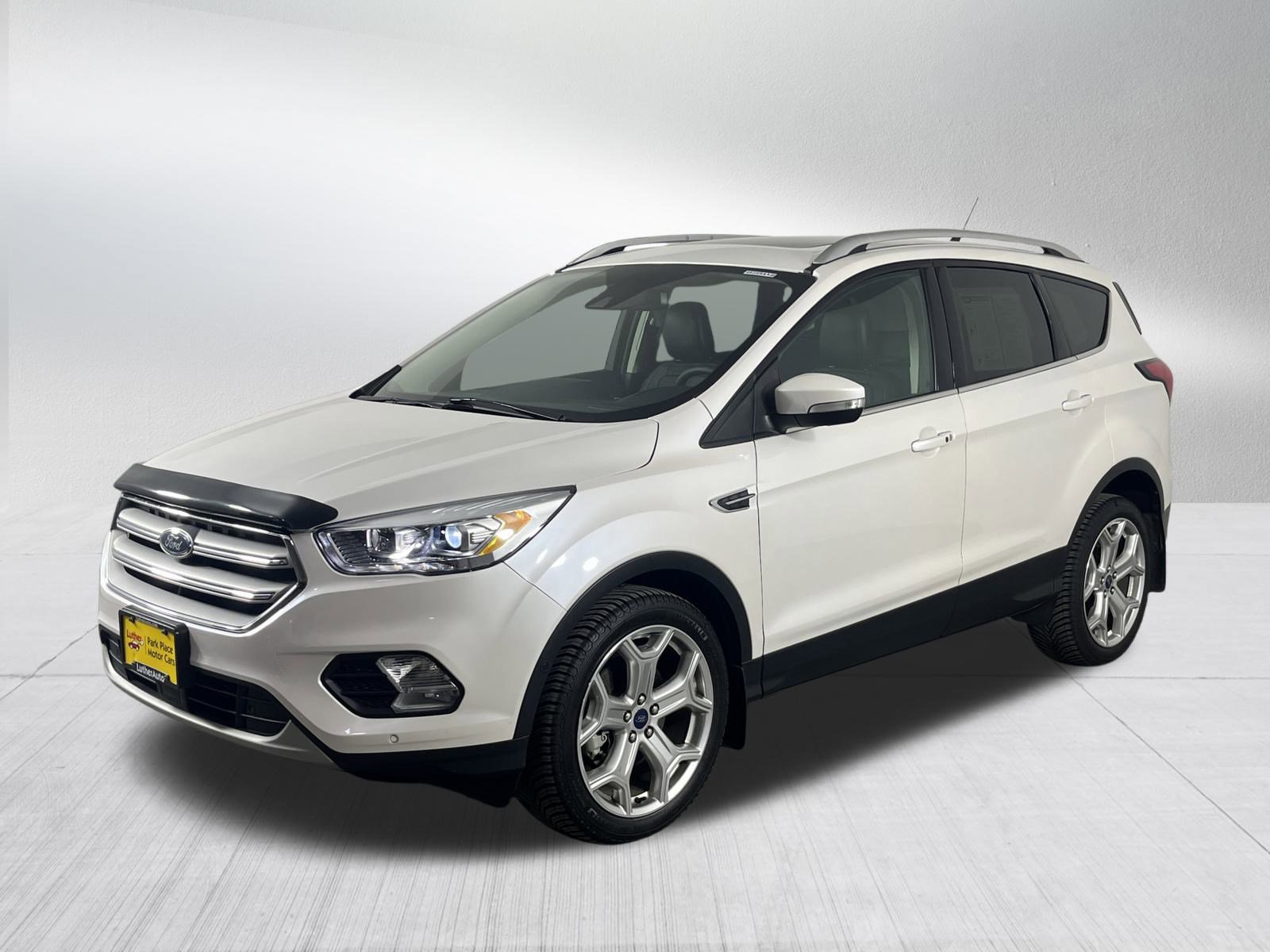 Used 2019 Ford Escape Titanium video 3
