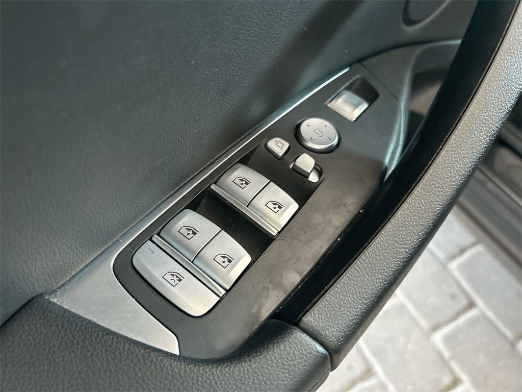 Used 2024 BMW X3 xDrive30i image 11