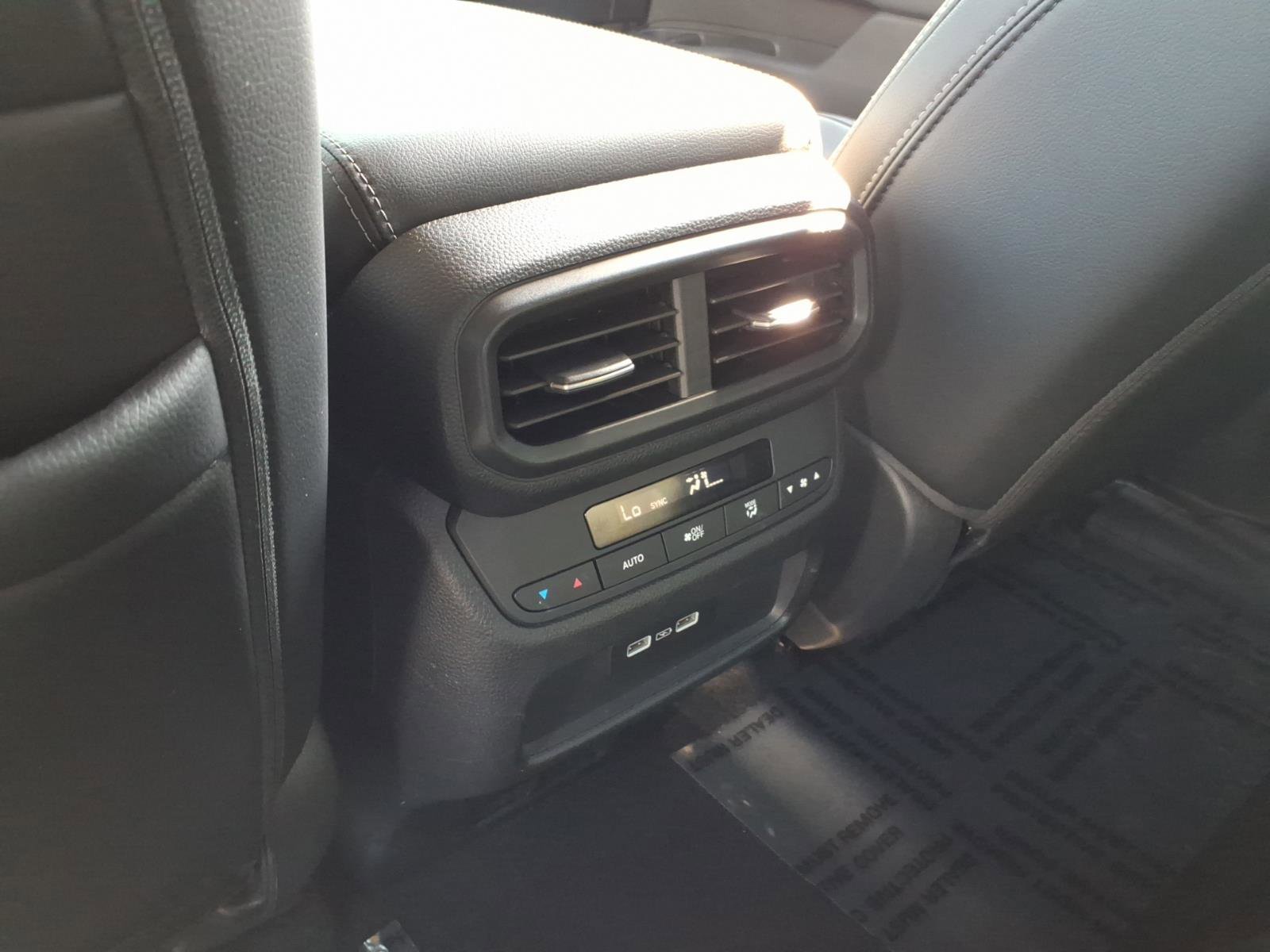 Used 2023 Honda Pilot EX-L image 6