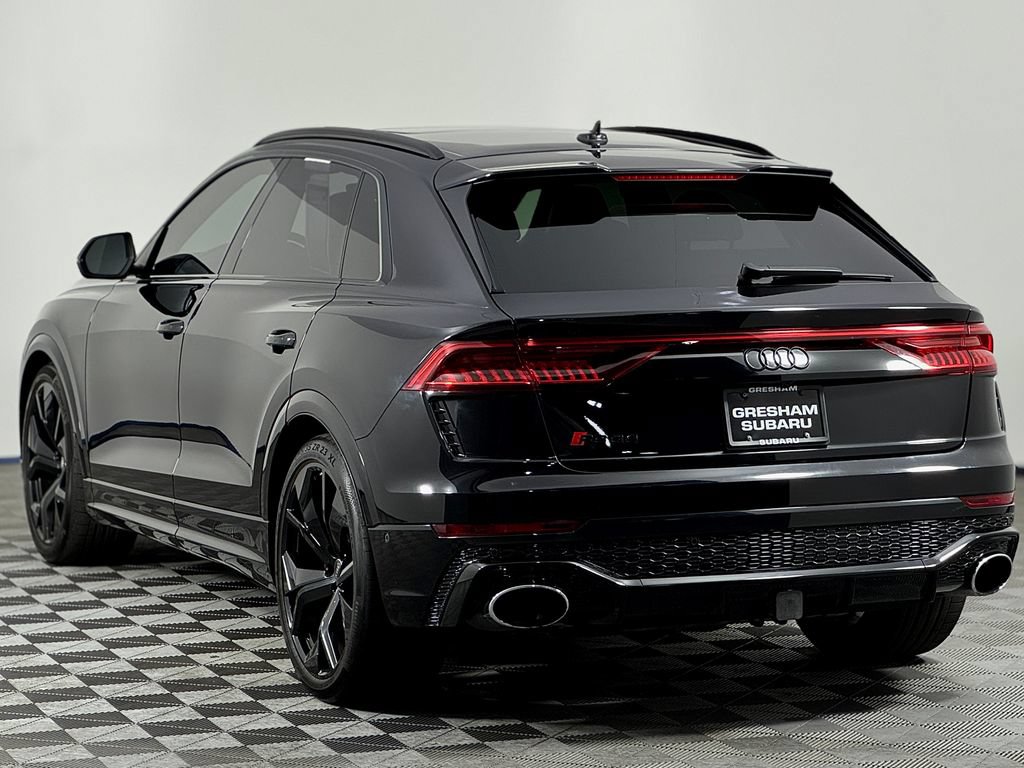 Used 2021 Audi RS Q8 w/ Luxury Package AWD/4WD image 4