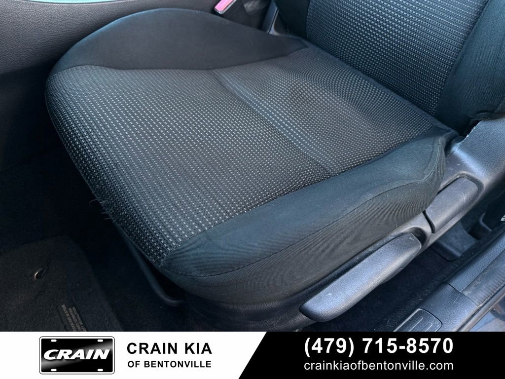 Used 2012 MAZDA MAZDA3 i Sport image 24