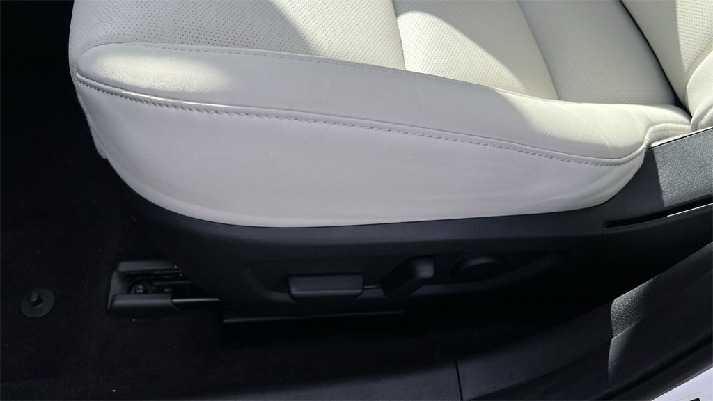 New 2024 MAZDA CX-30 2.5 Turbo w/ Premium Plus Pkg image 42