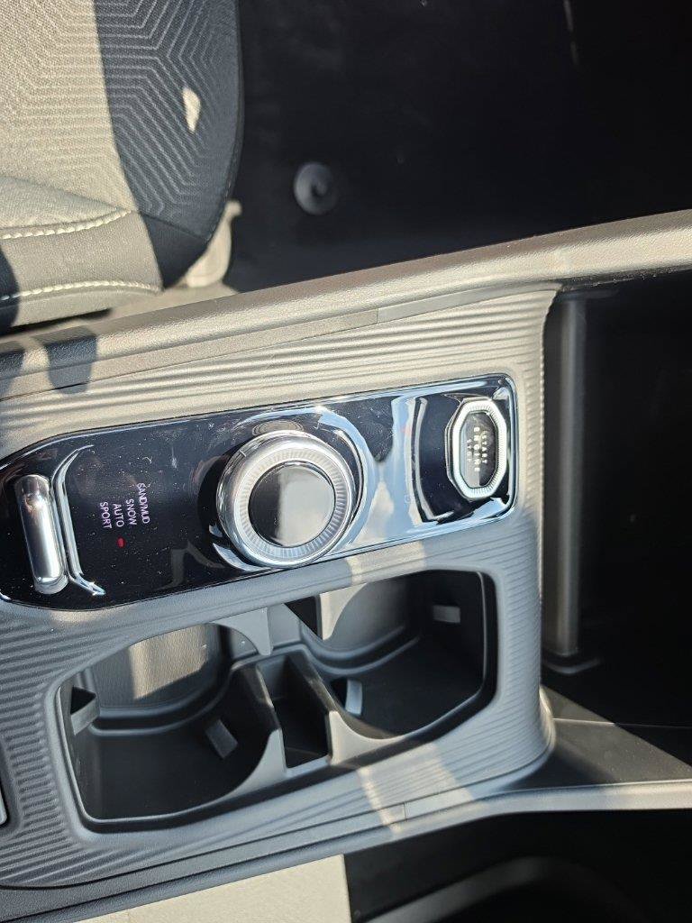 New 2026 Jeep Cherokee Laredo AWD/4WD image 16