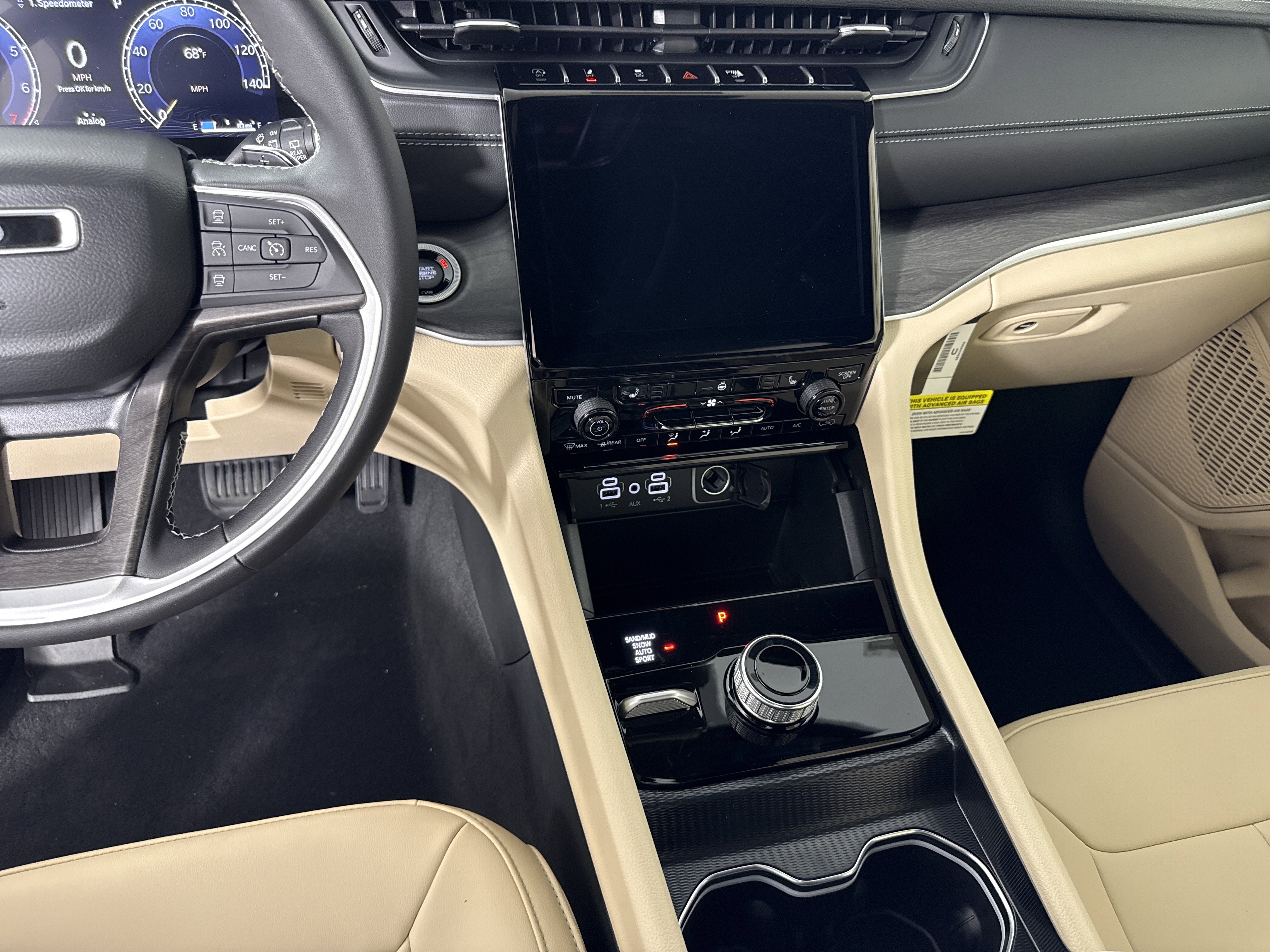 New 2025 Jeep Grand Cherokee Limited w/ Trailer Tow Package image 22