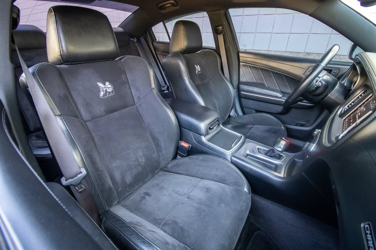 Used 2019 Dodge Charger Scat Pack w/ Technology Group RWD image 23