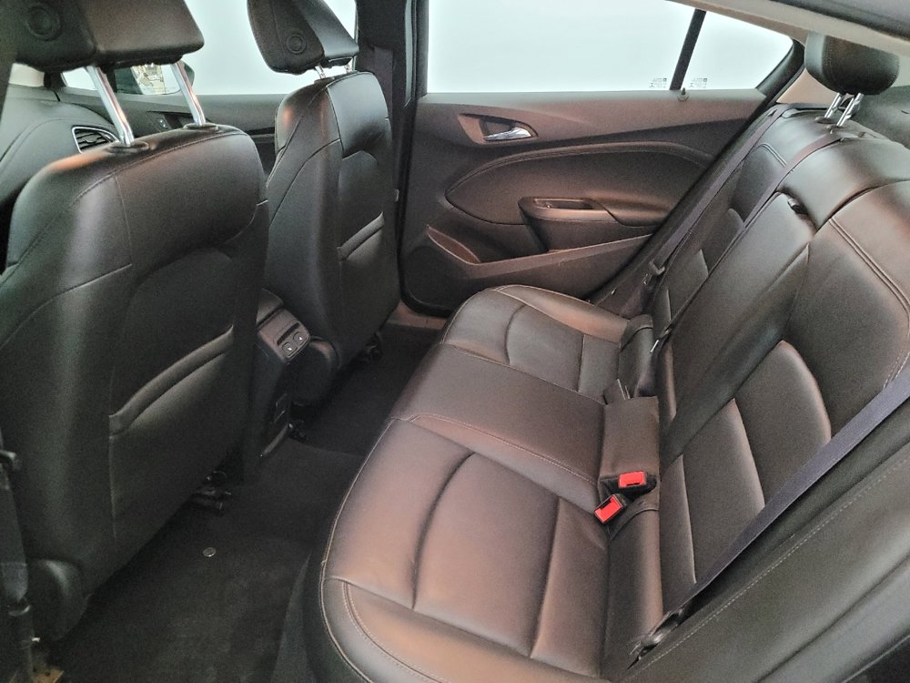 Used 2016 Chevrolet Cruze Premier FWD image 18