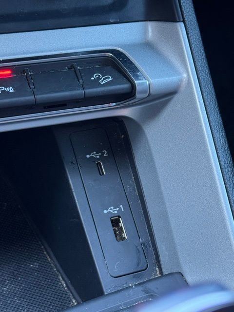 Used 2021 Audi Q3 2.0T Premium w/ Convenience Package image 21