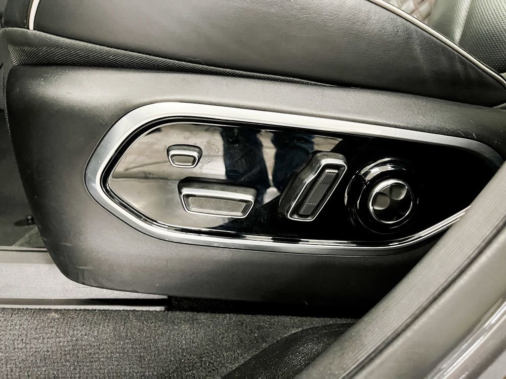 Used 2022 Jeep Grand Cherokee Summit image 15