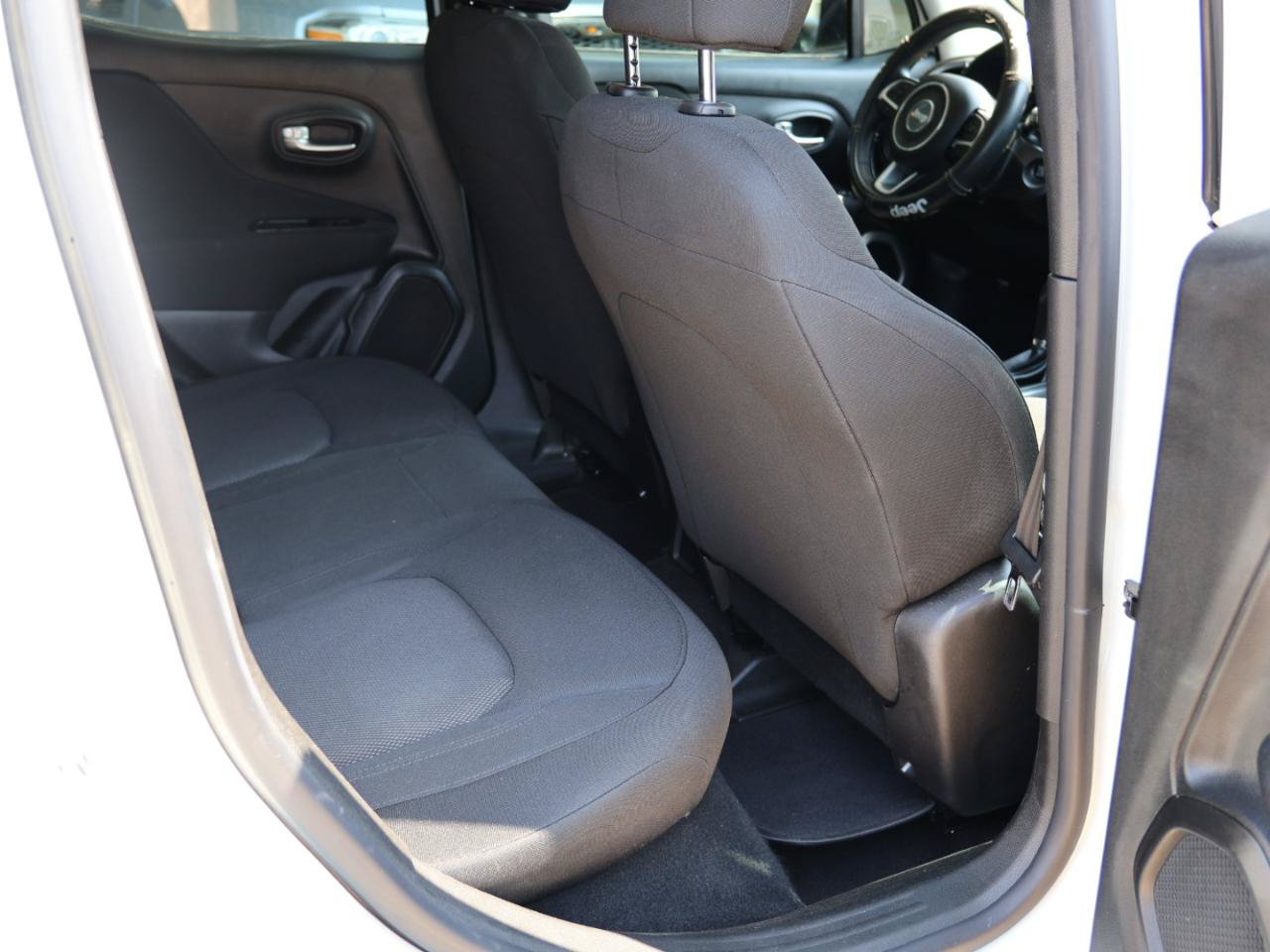 Used 2020 Jeep Renegade Sport FWD image 10