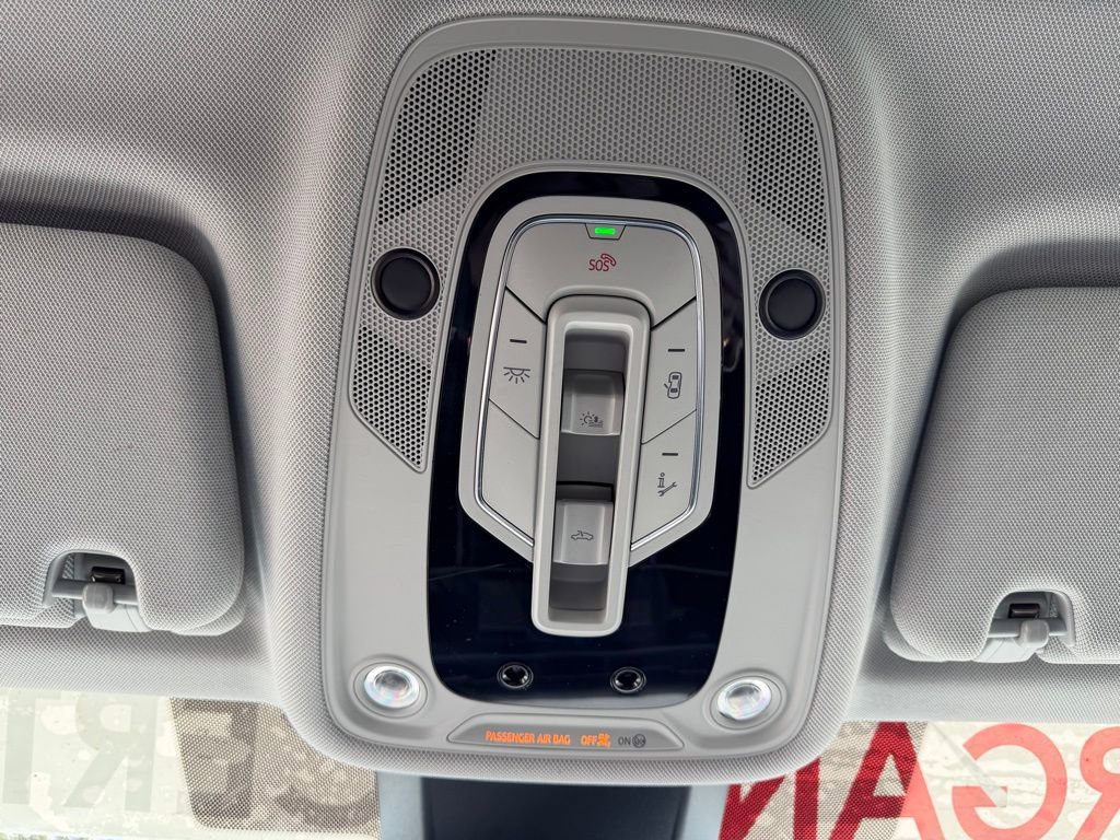 Used 2022 Audi Q7 Premium Plus w/ Premium Plus Package image 27