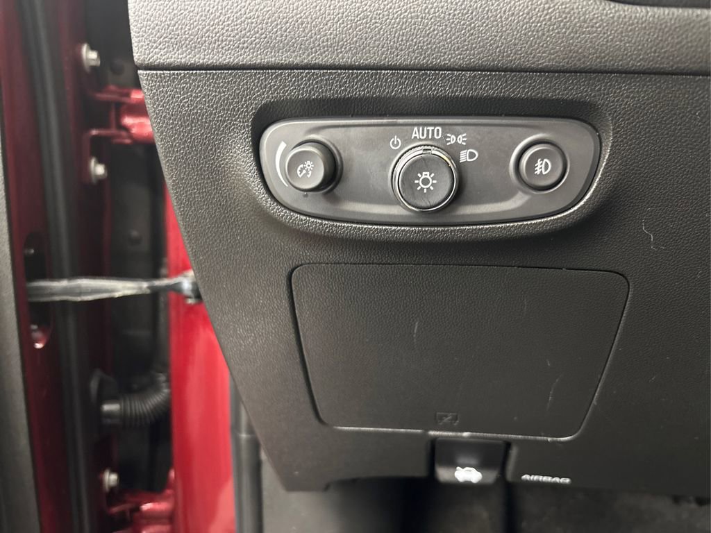 Used 2023 Buick Encore GX Select w/ Experience Buick Package image 26