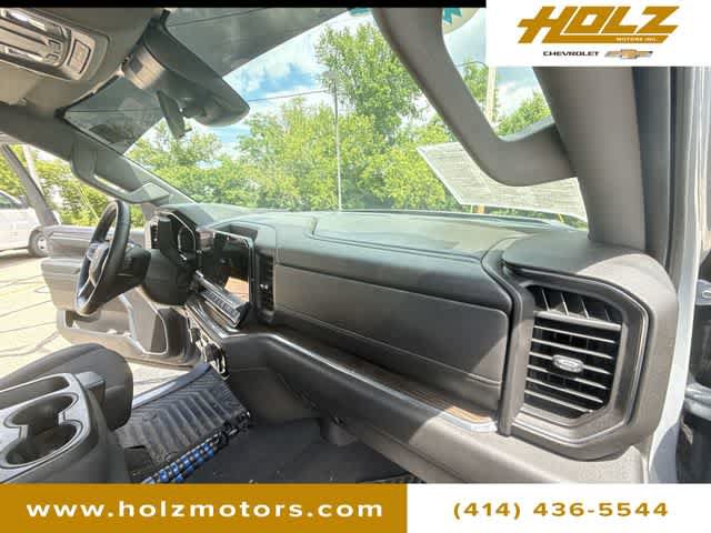 Certified 2024 Chevrolet Silverado 1500 RST AWD/4WD image 27