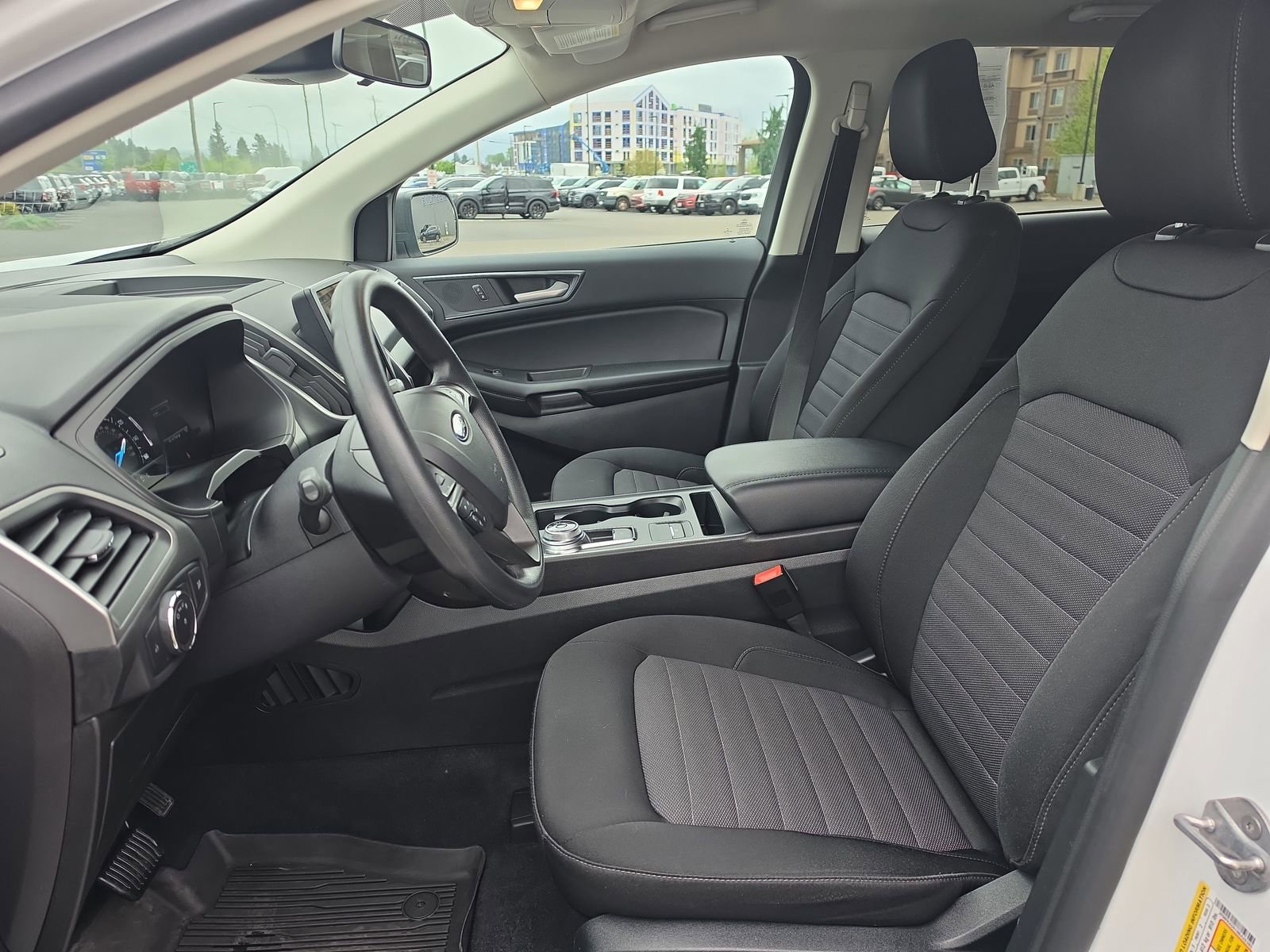 Used 2022 Ford Edge SE AWD/4WD image 10