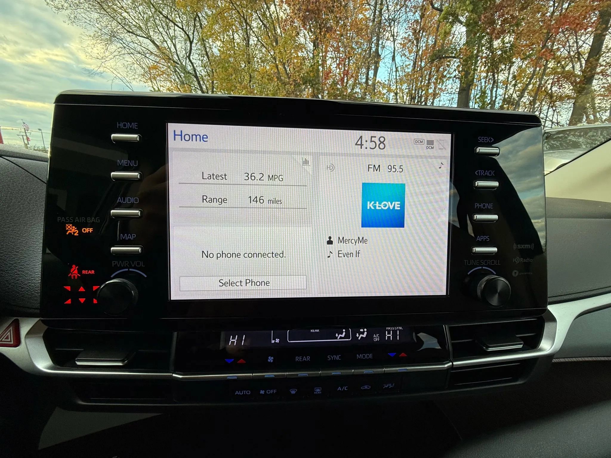 Used 2022 Toyota Sienna LE image 32