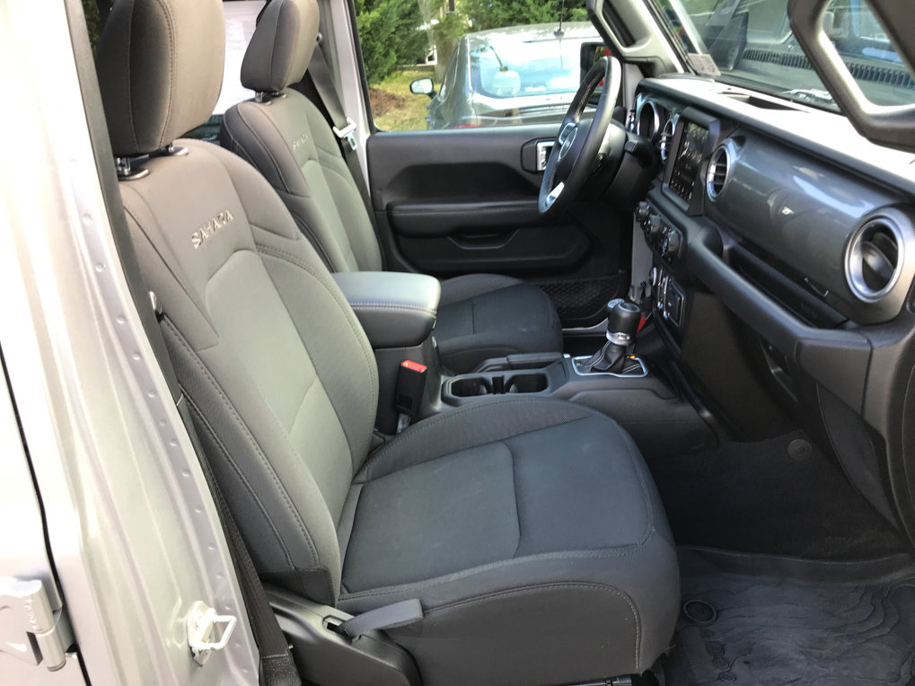 Used 2019 Jeep Wrangler Unlimited Sahara image 31