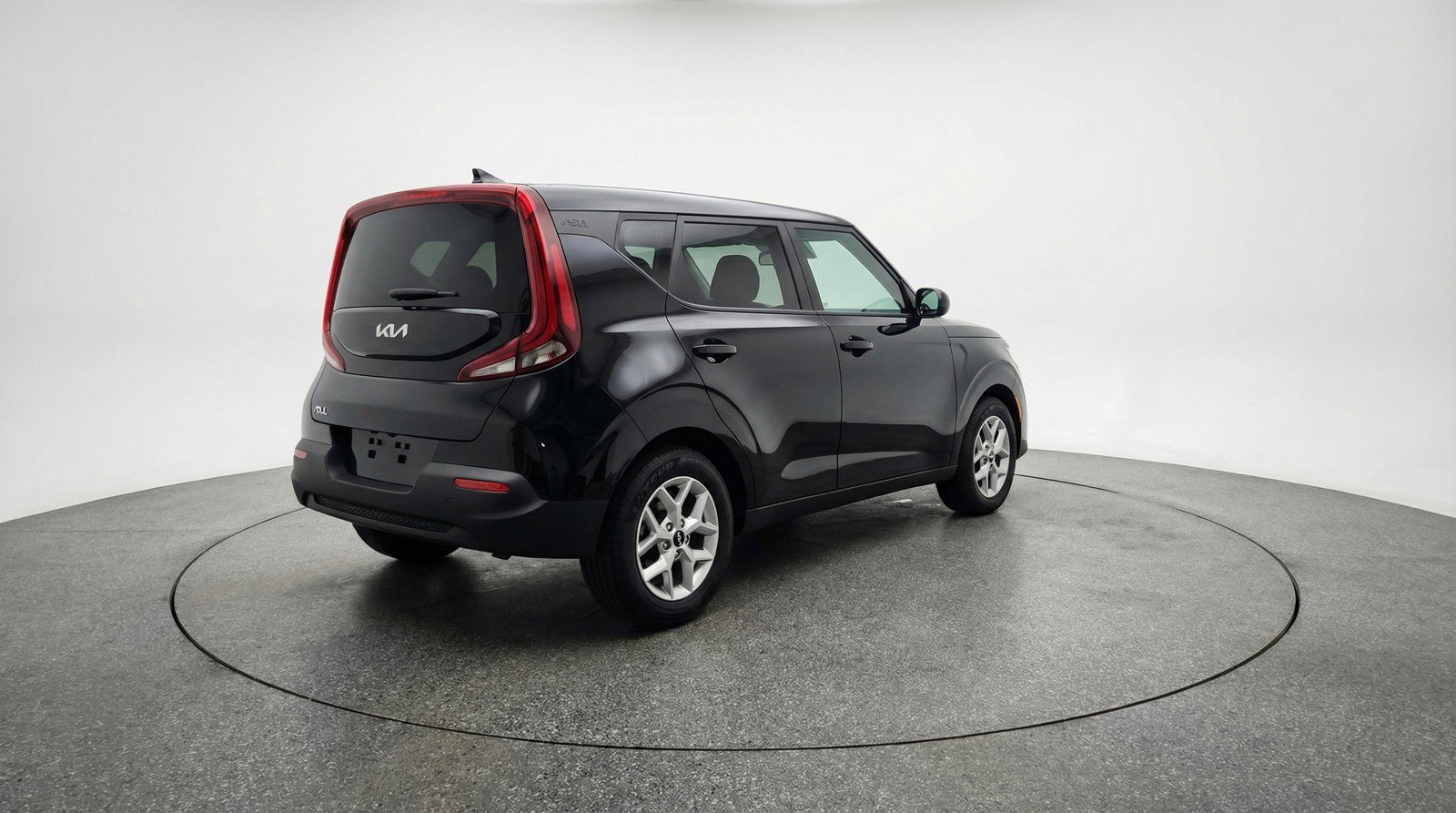 Used 2025 Kia Soul LX w/ LX Technology Package image 9