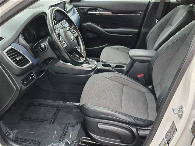 Used 2021 Kia Seltos S AWD/4WD image 15
