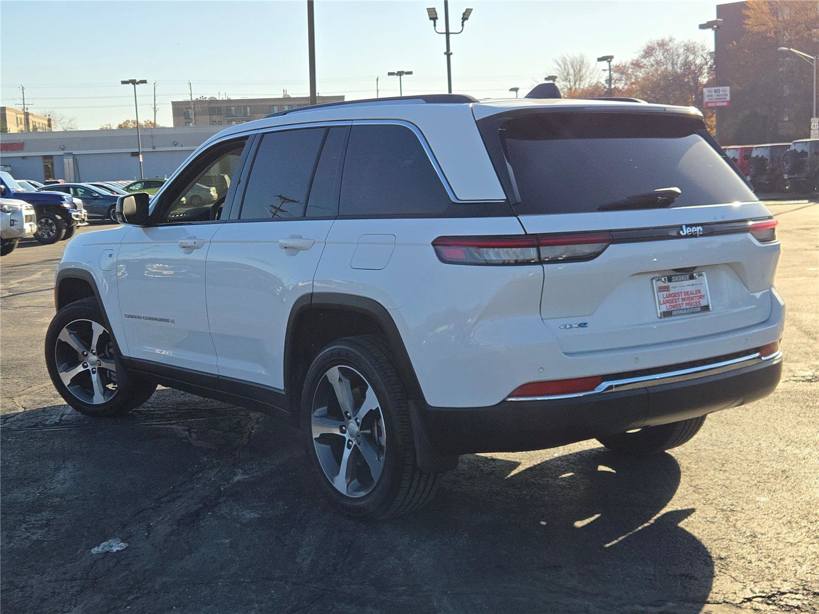 Used 2022 Jeep Grand Cherokee Limited 4xe image 16