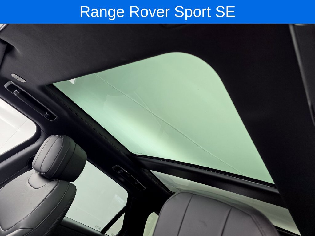 Used 2024 Land Rover Range Rover Sport SE AWD/4WD image 12