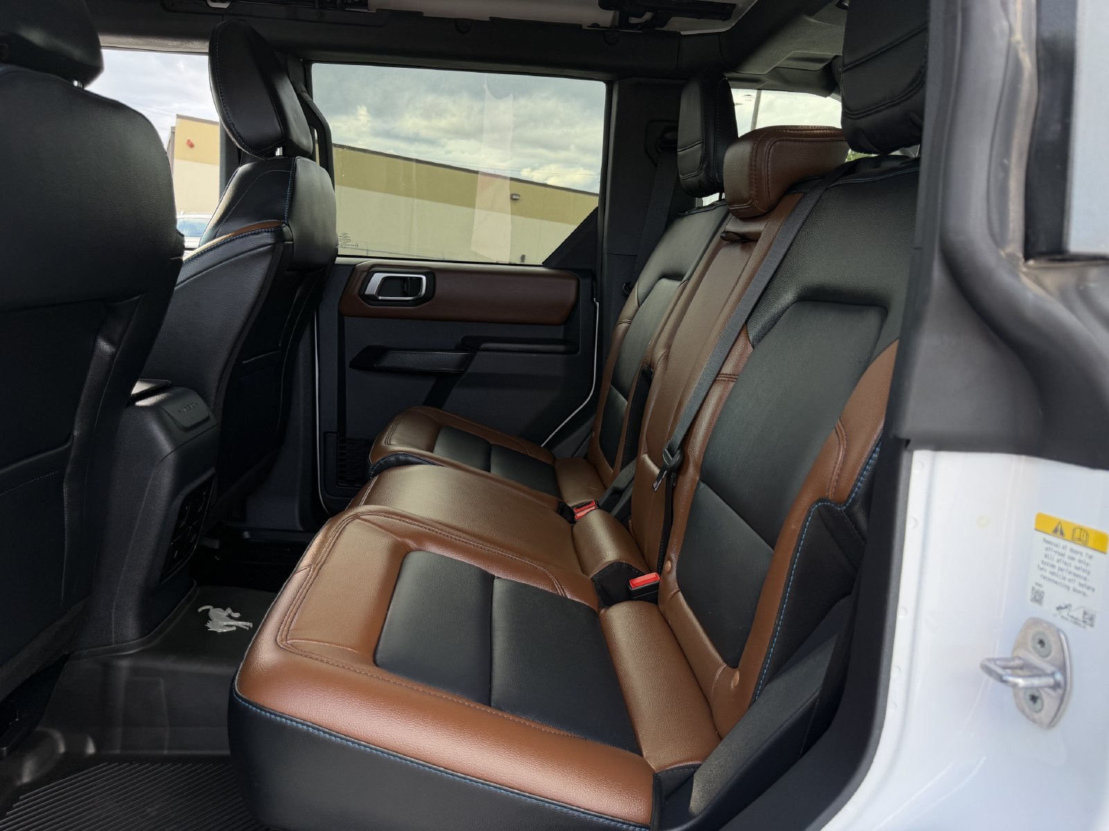 Used 2024 Ford Bronco Outer Banks AWD/4WD image 27