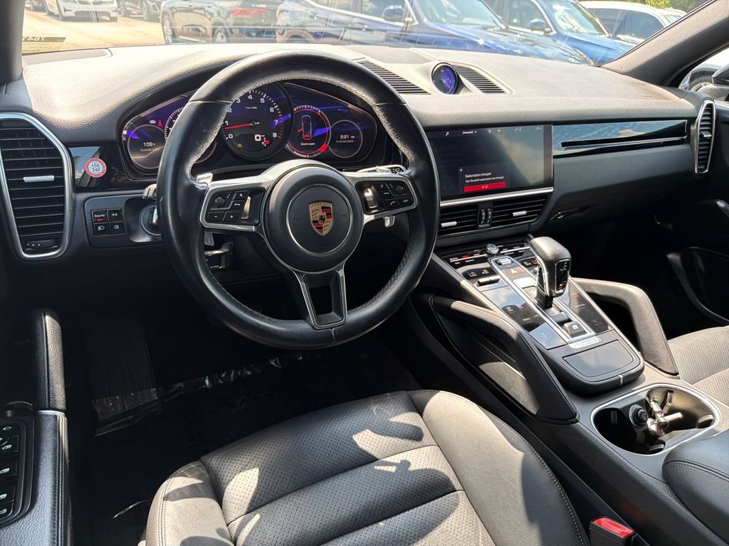 Used 2020 Porsche Cayenne AWD/4WD image 22