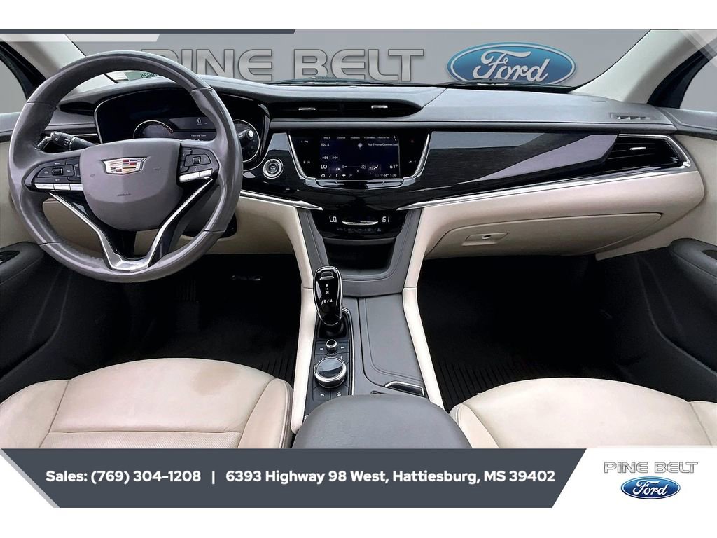Used 2020 Cadillac XT6 Premium Luxury AWD/4WD image 13