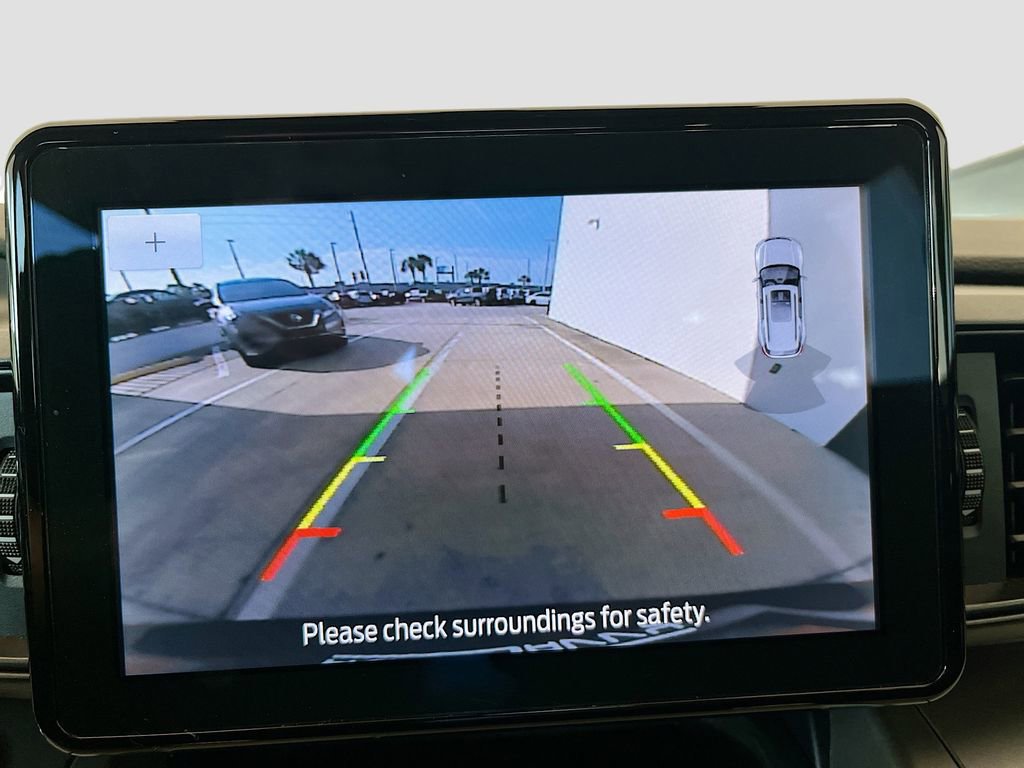 Used 2022 Ford Explorer XLT w/ Class IV Trailer Tow Package image 14