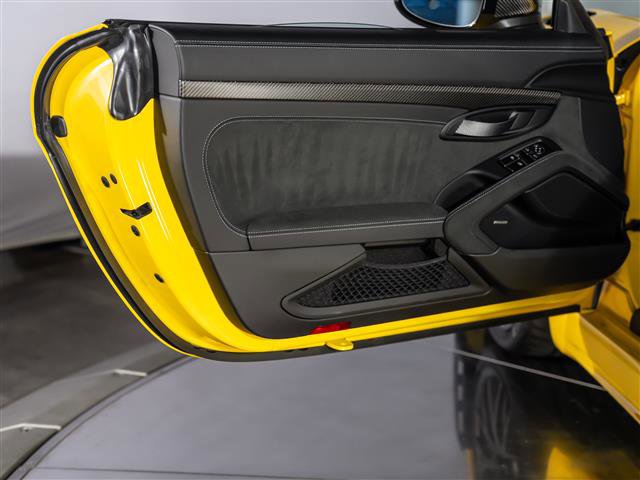 Used 2025 Porsche 718 Cayman GT4 RS image 23