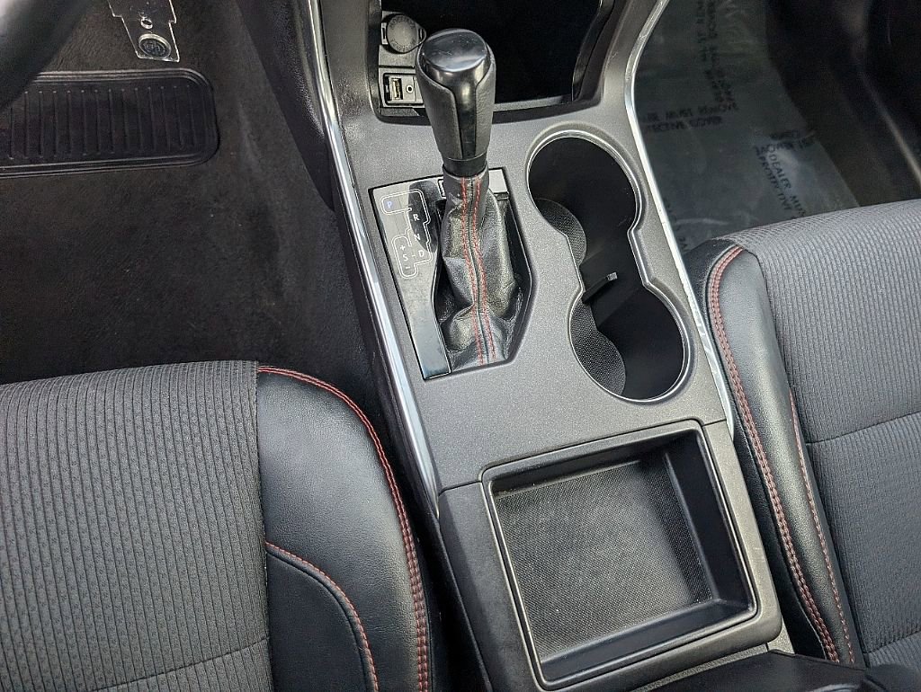 Used 2016 Toyota Camry SE image 27