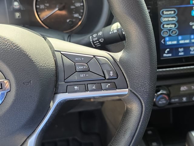 Certified 2021 Nissan Kicks SV FWD image 29