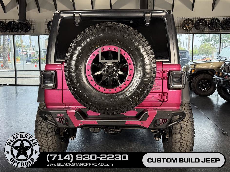 Used 2024 Jeep Wrangler Unlimited AWD/4WD image 12