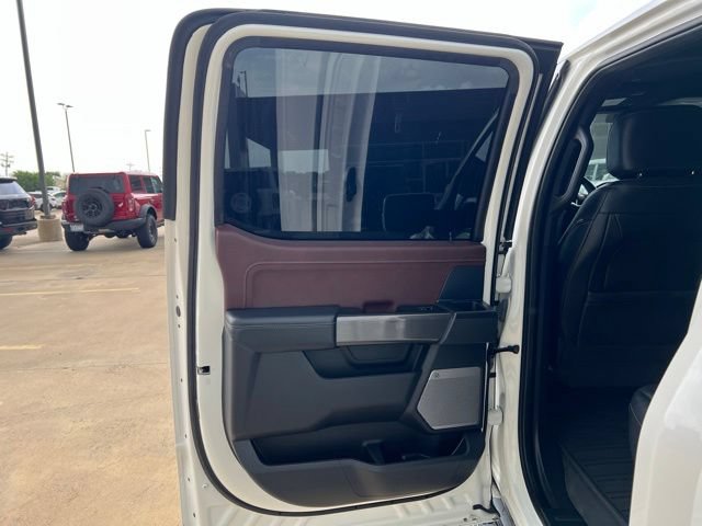 Used 2023 Ford F150 Lariat AWD/4WD image 16
