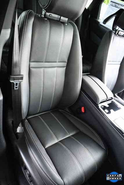 Used 2023 Land Rover Range Rover Velar R-Dynamic S image 15