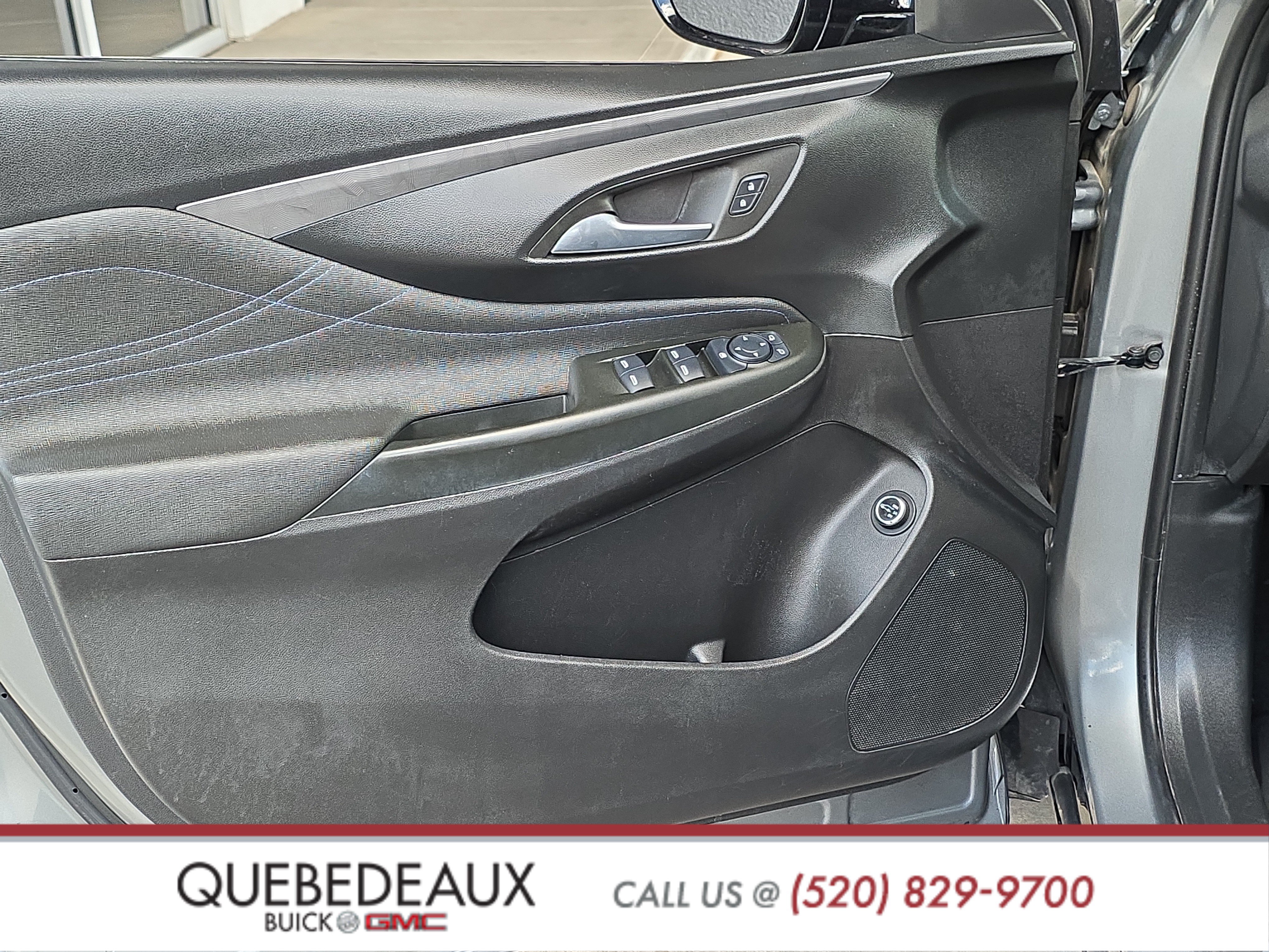 Used 2024 Buick Envista Sport Touring w/ Convenience I Package FWD image 9