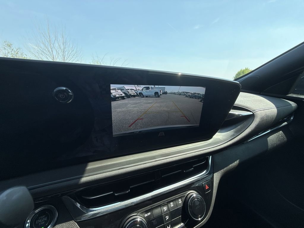 Certified 2025 Buick Envista Sport Touring w/ Convenience II Package image 21