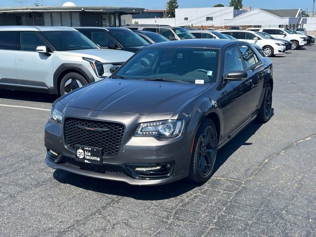 Used 2021 Chrysler 300 S w/ S Model Appearance Package RWD image 3