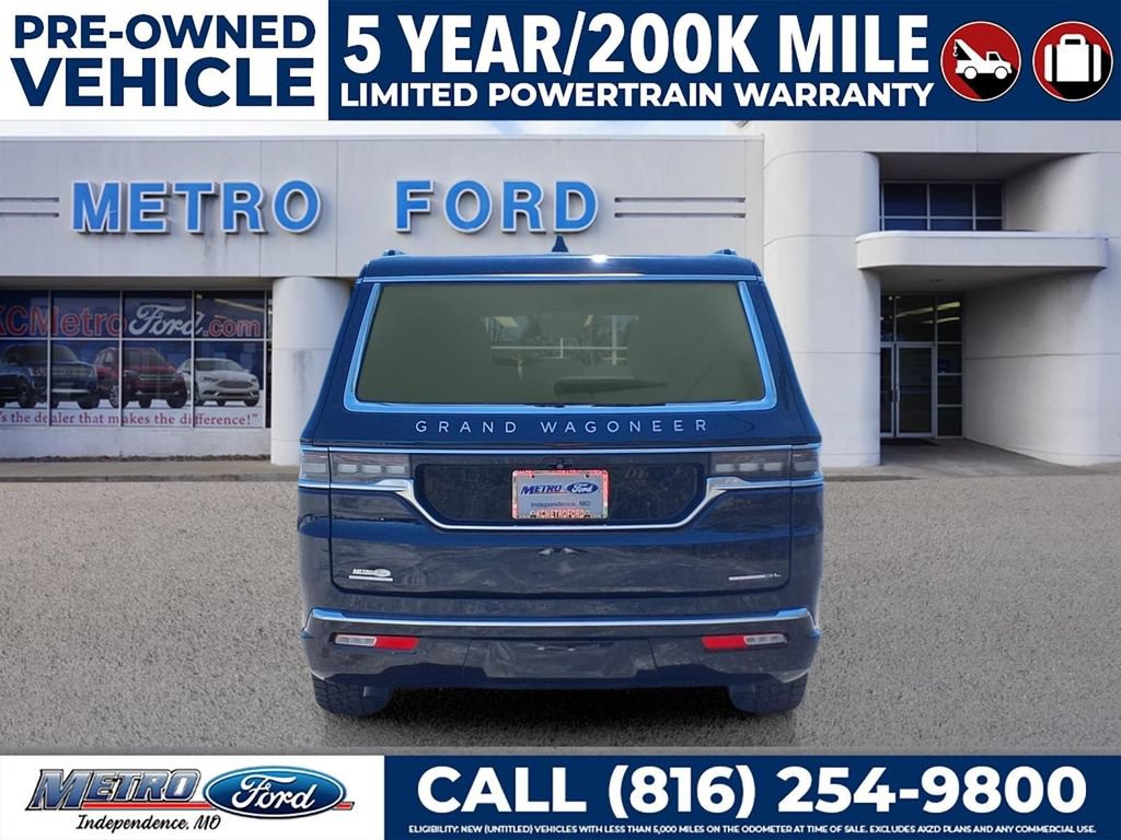 Used 2023 Jeep Grand Wagoneer L Series III w/ Rear Seat Video Group 1 AWD/4WD image 5