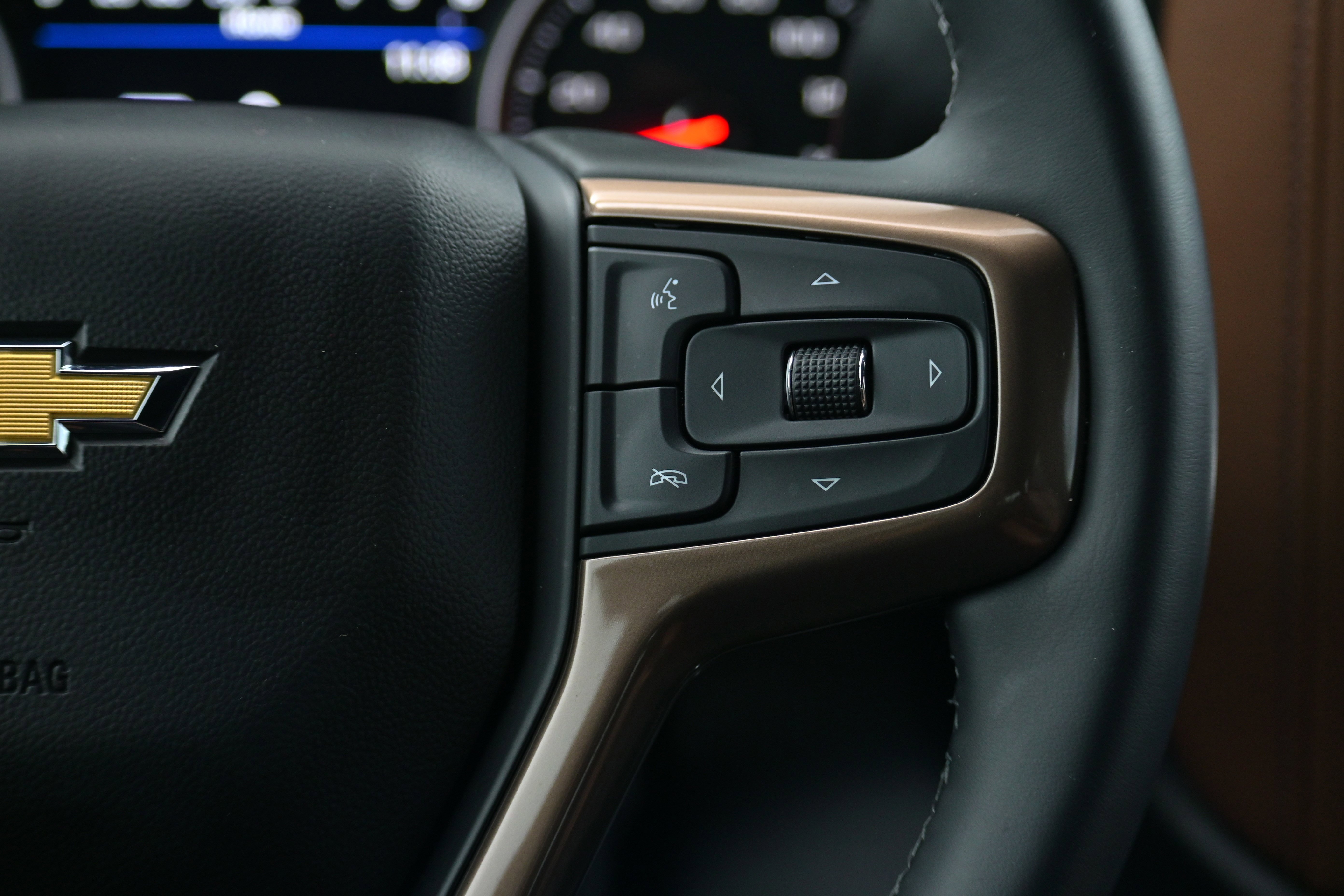 Used 2023 Chevrolet Silverado 2500 High Country w/ Z71 Off-Road Package image 21