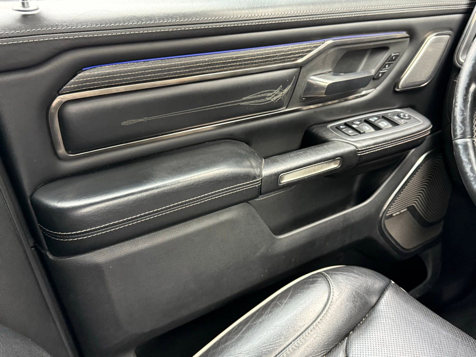 Used 2019 RAM 1500 Limited image 33