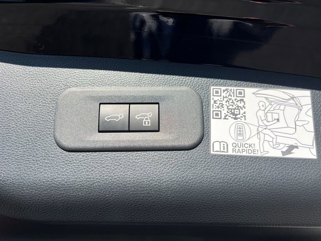 Certified 2025 Toyota Crown Signia XLE image 46