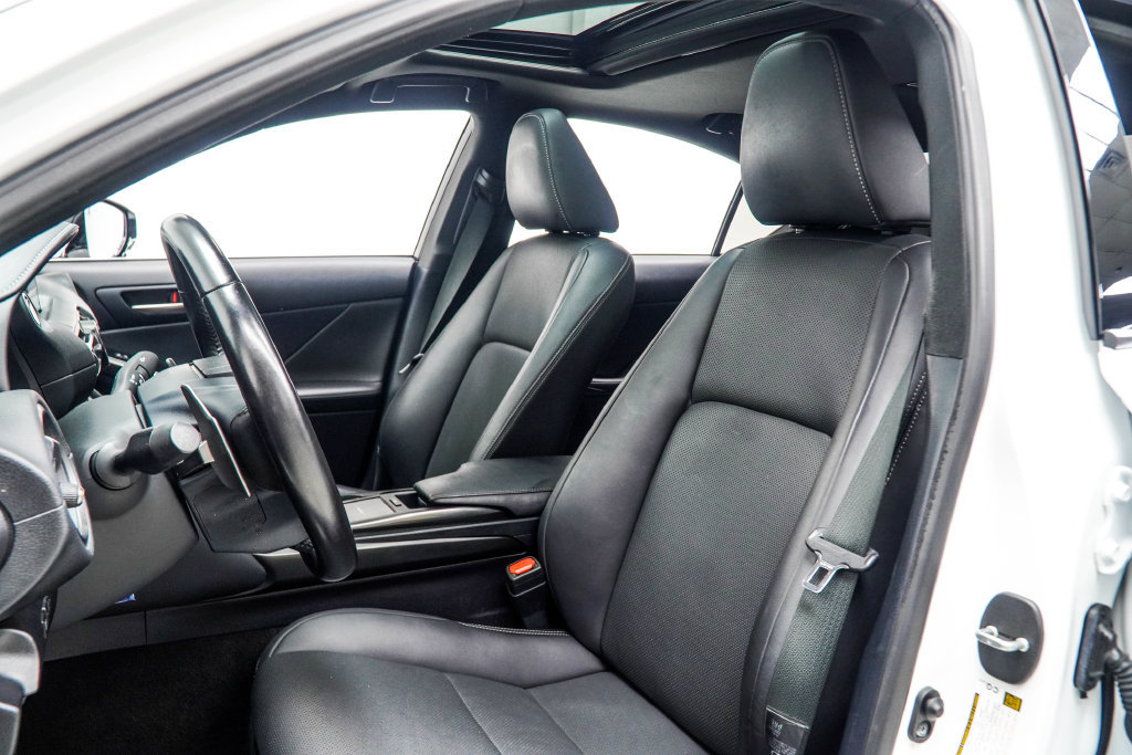 Used 2024 Lexus IS 350 F Sport RWD image 43